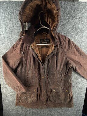 Barbour Beadnell Waxed Jacket Women Full Zip Size 12 US Red Lined Hooded Outdoor